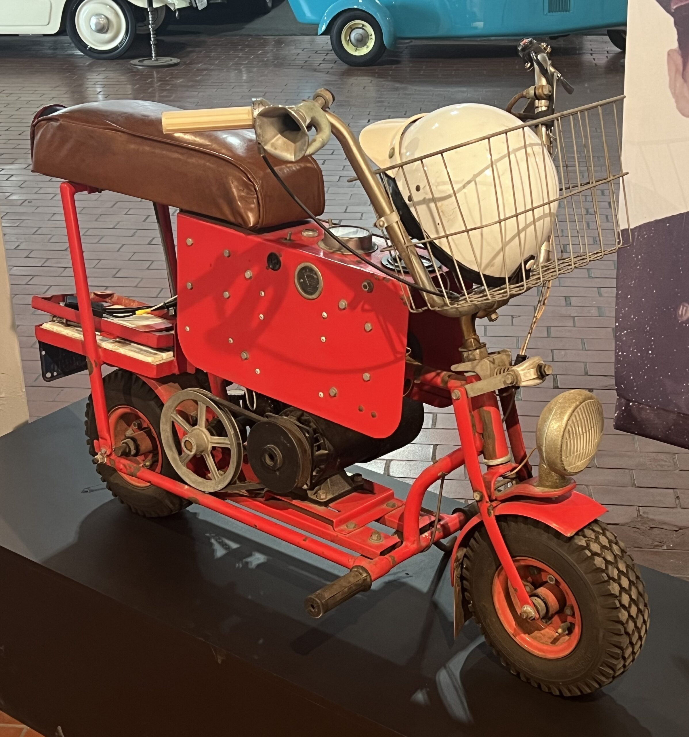 The Big Reveal: A Dream on Wheels (image credits: wikimedia)