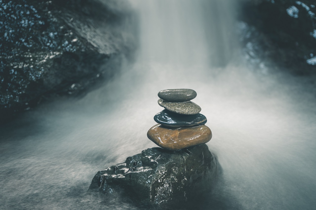 Balancing Work and Family Life (image credits: pixabay)