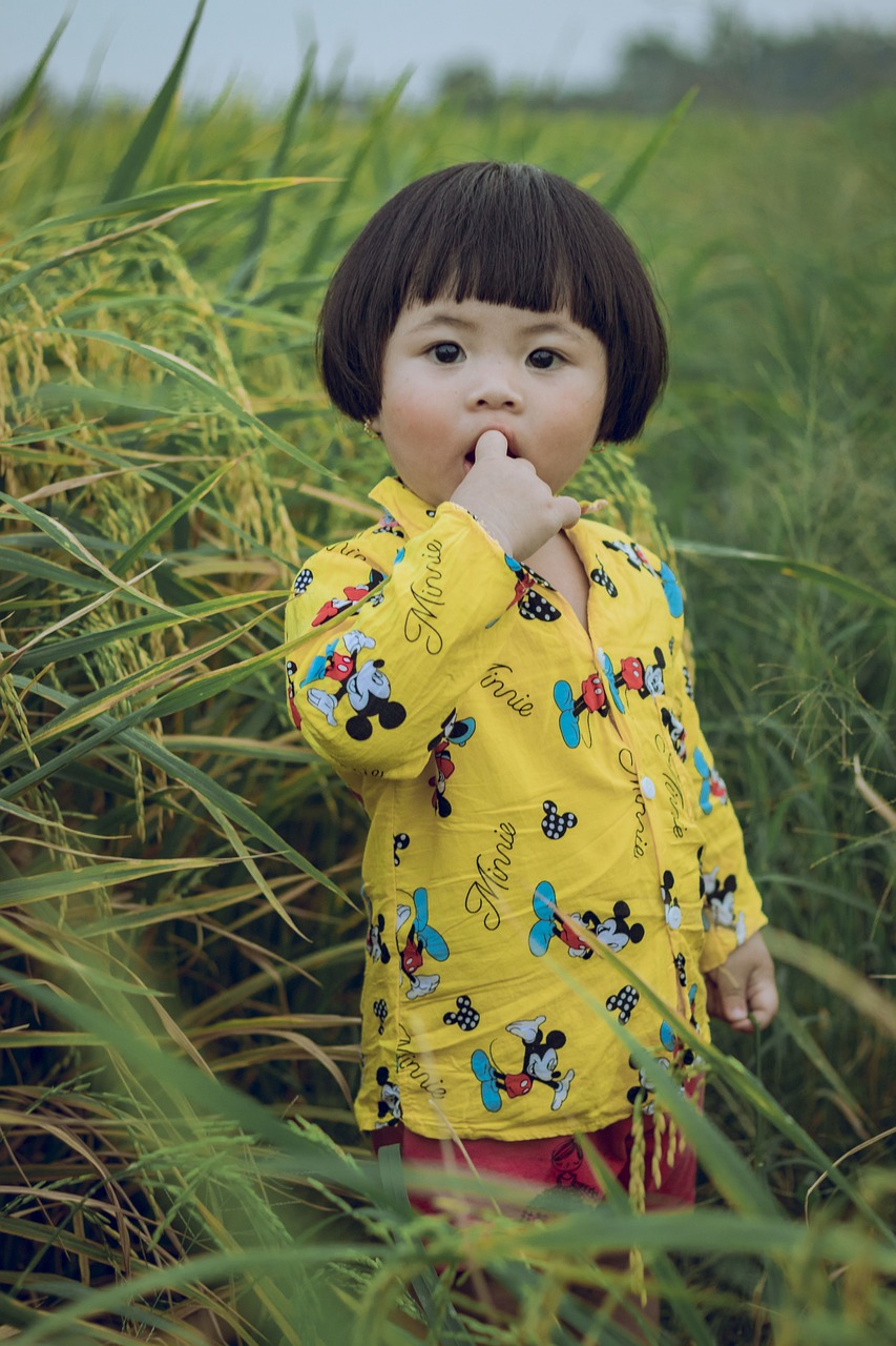 Encouraging Independence in Kids (image credits: pixabay)