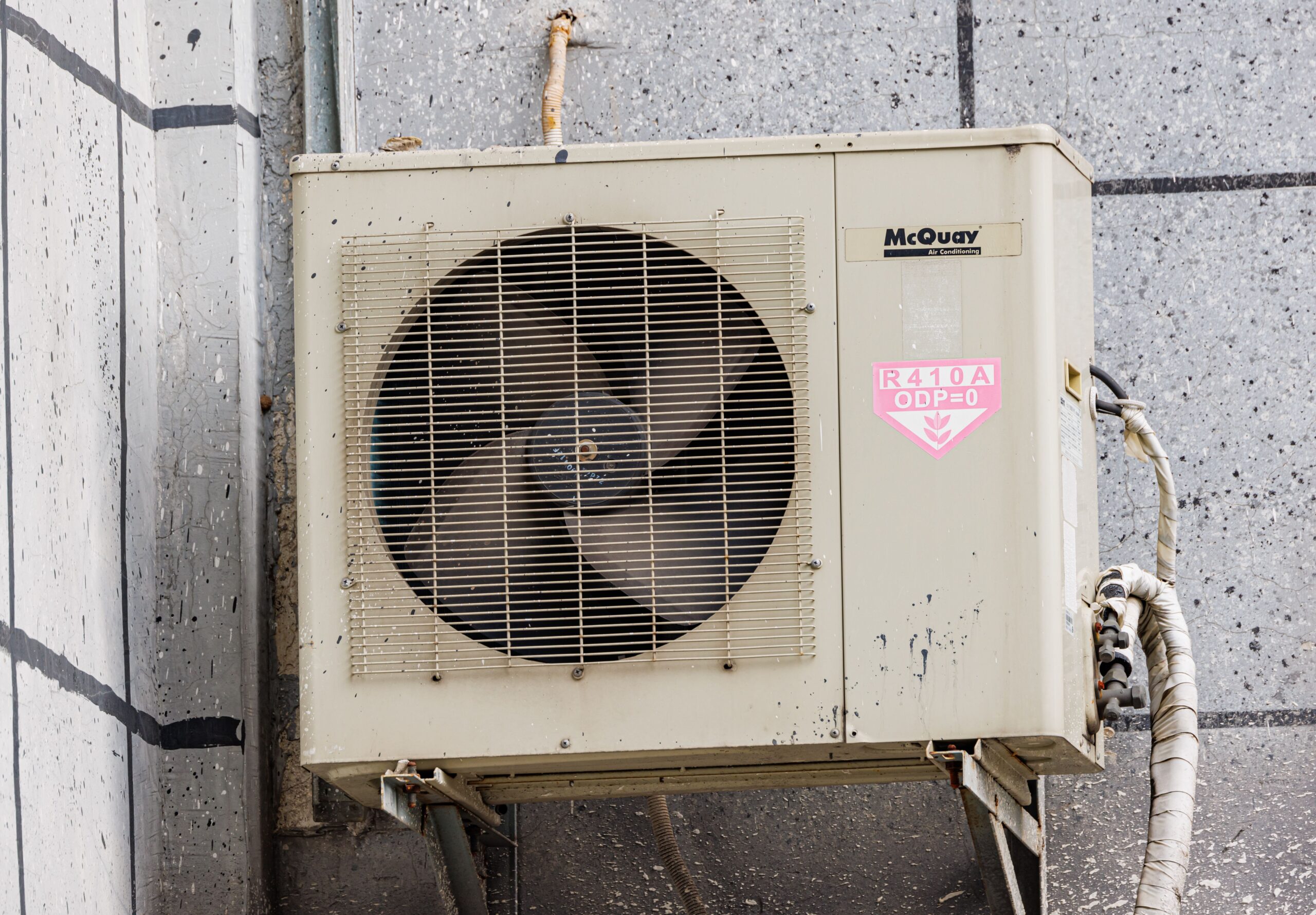 Why Your AC Deserves More Love Than You Think (image credits: wikimedia)