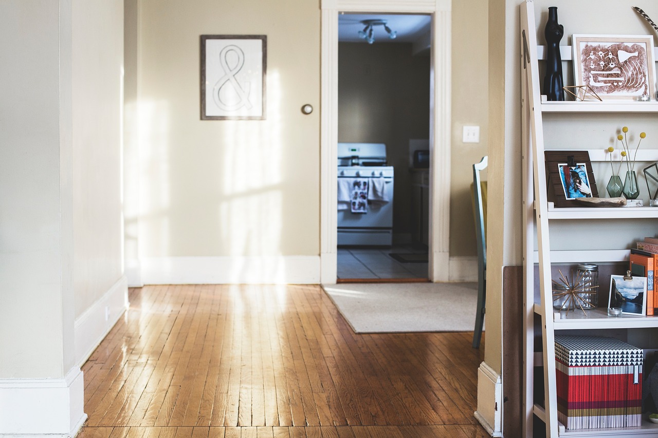 Repairing Squeaky Floors (image credits: pixabay)