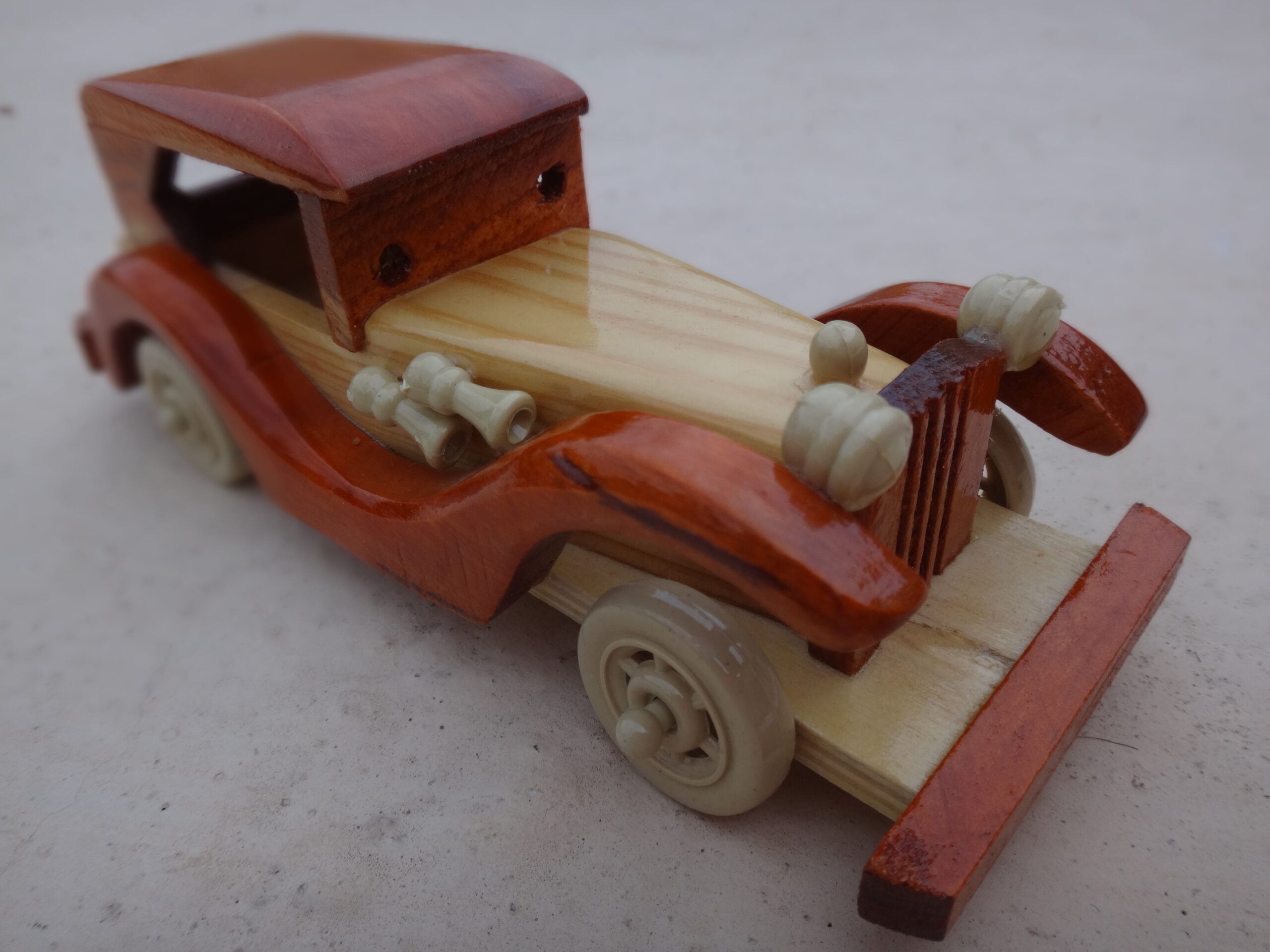 Wooden Toy Car (image credits: wikimedia)