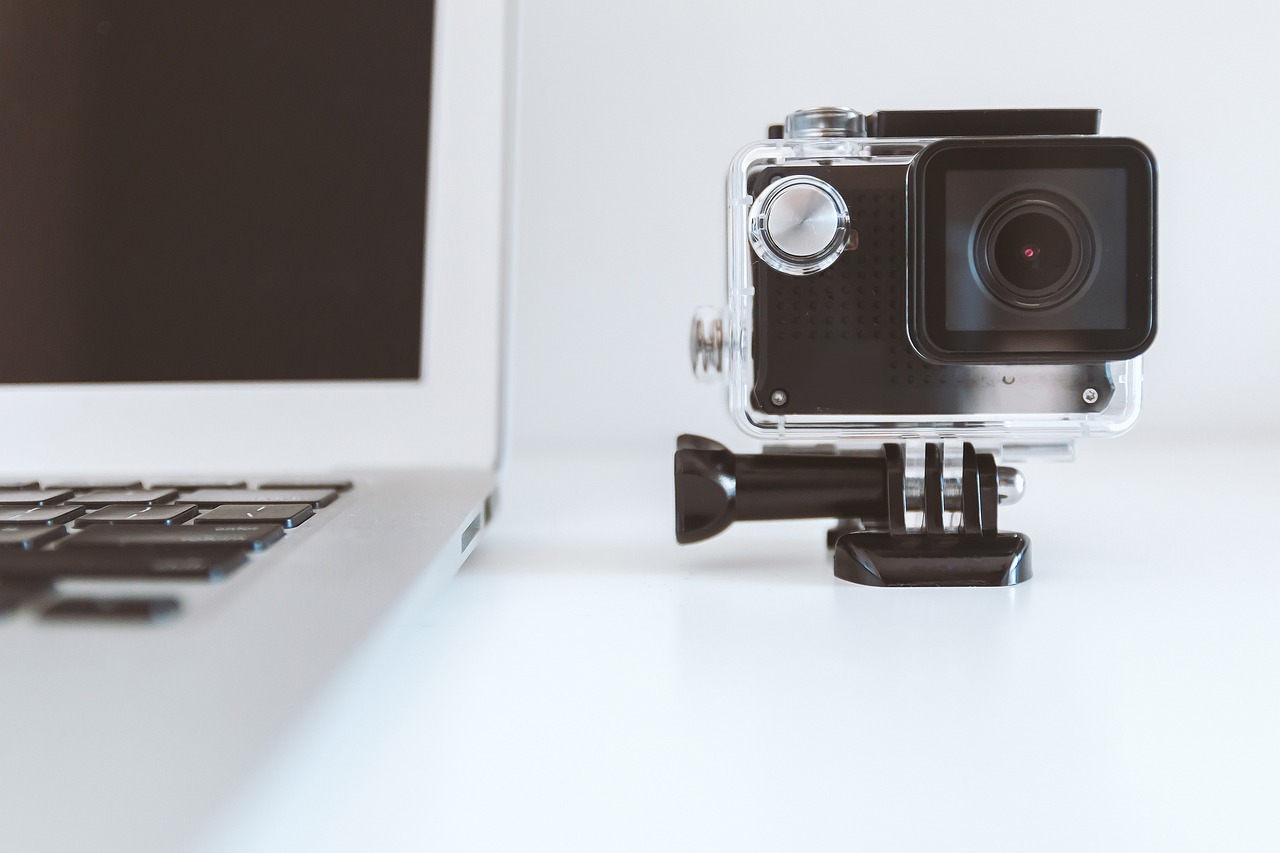 The Problem of Virality Over Accuracy (image credits: pixabay)