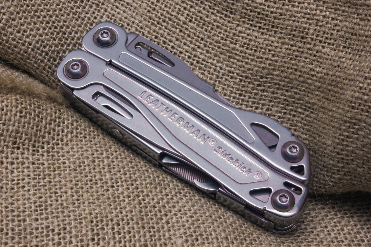 The Multi-Tool: Leatherman Wingman (image credits: pixabay)