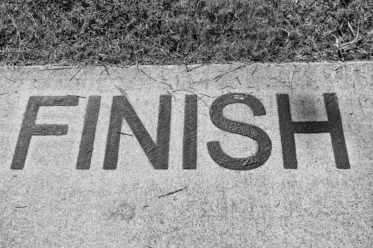The Final Flourish: Painting, Staining, or Varnishing (image credits: pixabay)