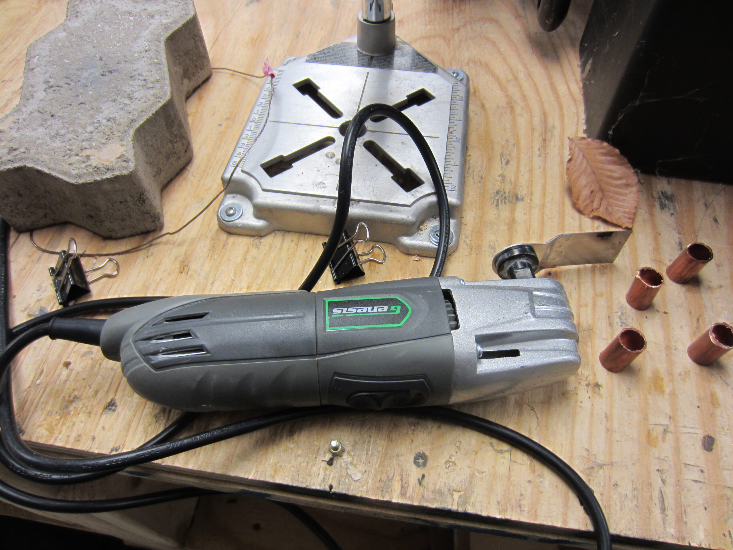 Oscillating Multi-Tool: The Swiss Army Knife of the Shop (image credits: wikimedia)